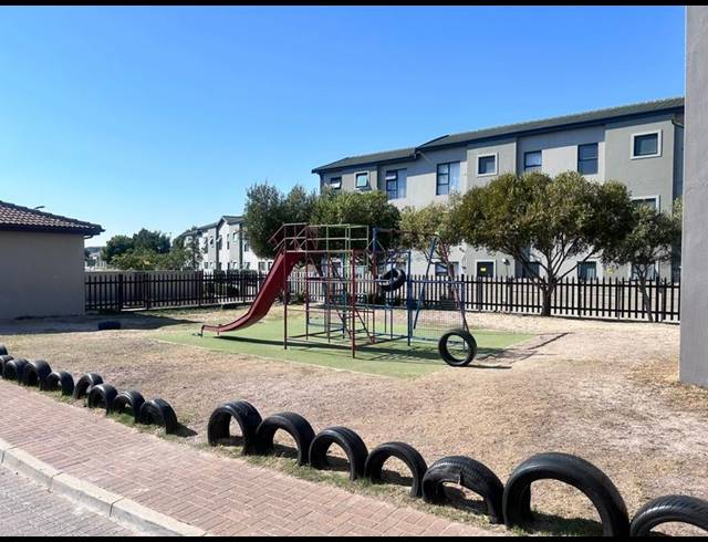 2 BEDROOM APARTMENT FOR SALE IN PARKLANDS